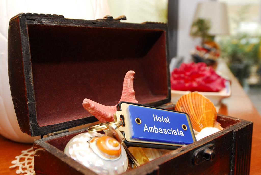 Hotel Ambasciata เชเซนาติโก ภายนอก รูปภาพ